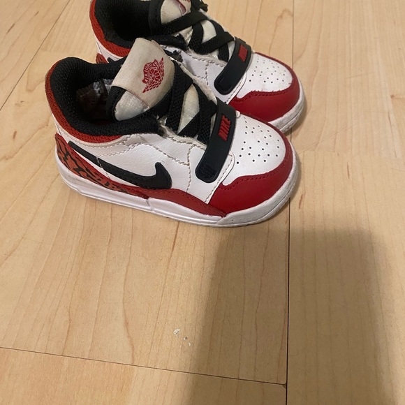 A bundle of toddler NIKES, Jordans, and New balance - Picture 13 of 16